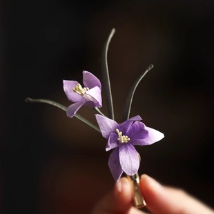 鸢尾 手工非遗绒花发夹紫色侧边夹子超仙春夏款发饰清新古风头饰