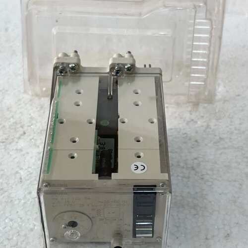 议价ABB RXEG 21 RK 411 102-DA VOLTAGE RELAY