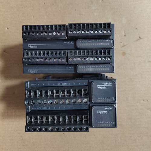 议价plc模块 TM3DQ16T tm3dq8r