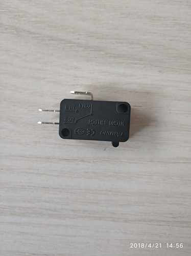 亿力洗车大功率微动开关压力