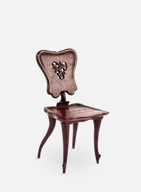 b.d Barcelona 安东尼·高迪设计Calvet卡佛之家原版实木雕花餐椅