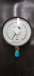 阳泉精工YB150精密压力表0.4级高精度燃气水压气压表