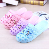 厚底男女可爱情侣凉拖鞋 外穿夏季 镂空透气浴室防滑洗澡居家用室内