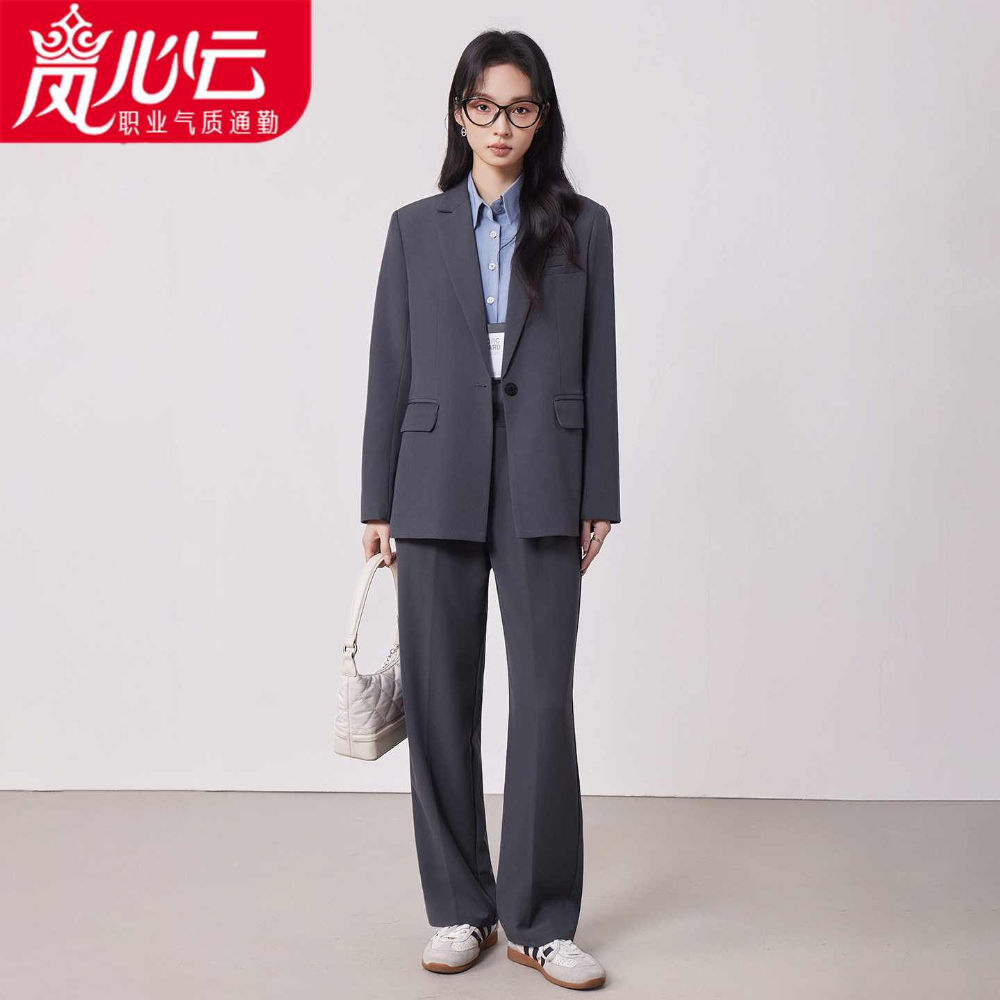 学院风西装正装女士套装裙裙子面试穿搭小个子短款职业装西服外套