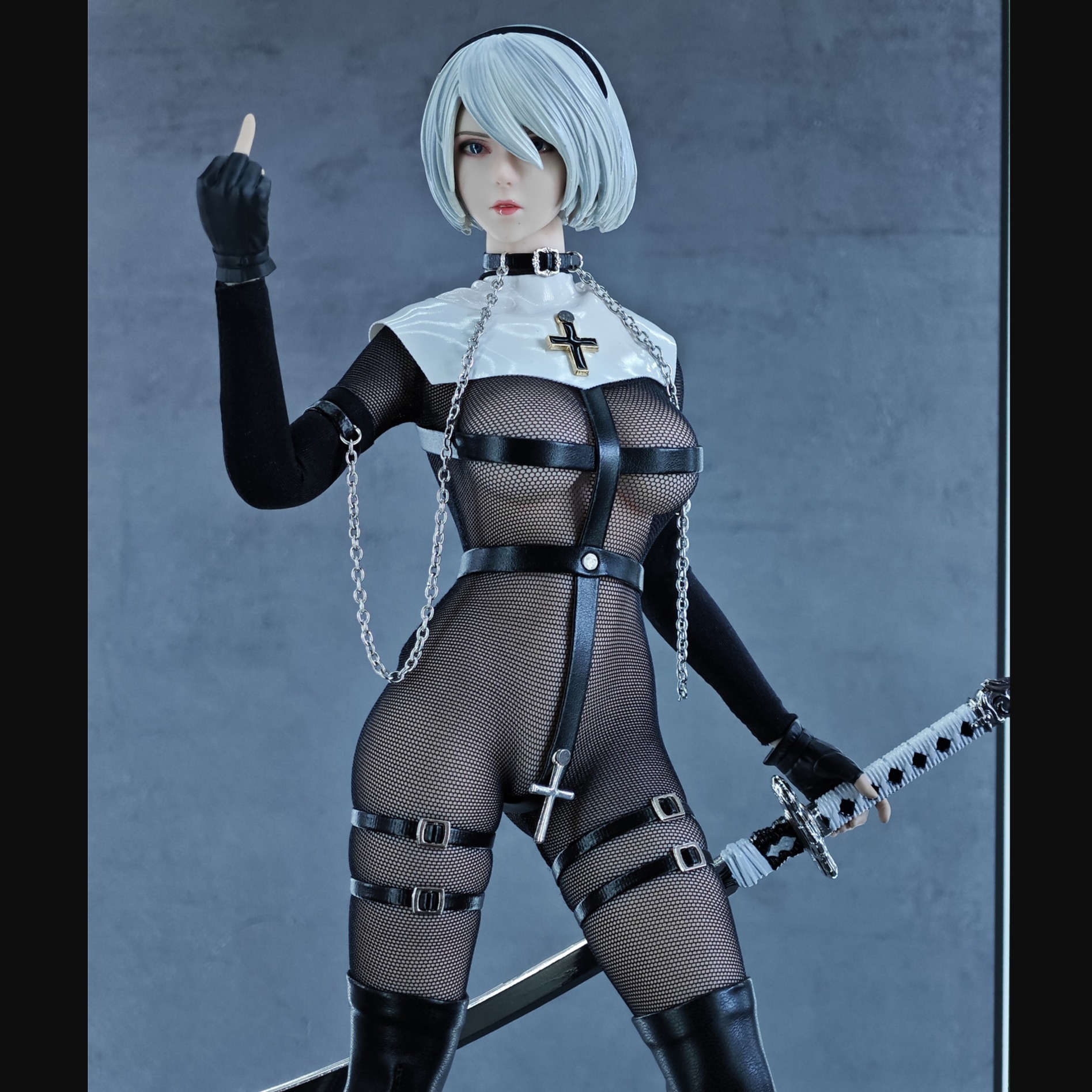 性感修女2B1/6超可动包胶女兵人