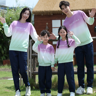 2026不一样的亲子装春秋时尚渐变紫色卫衣牛仔裤套装一家三口四口