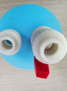 DN25CD100-CD200TW-TS1寸32MM铁氟龙PVDF带牙套管双由令活接球阀