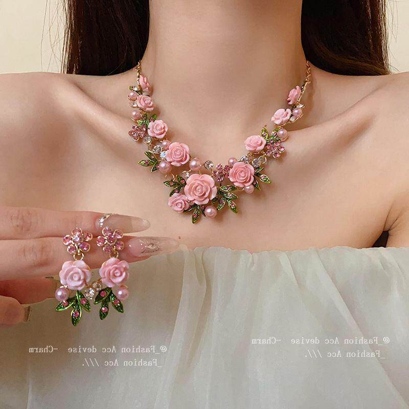 甜美玫瑰花朵田园风锁骨高级珍珠项链森系r颈链2025新款百搭项饰