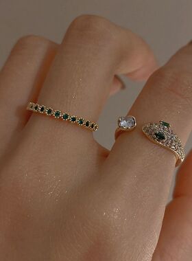 富贵小蛇好运连ins众设计