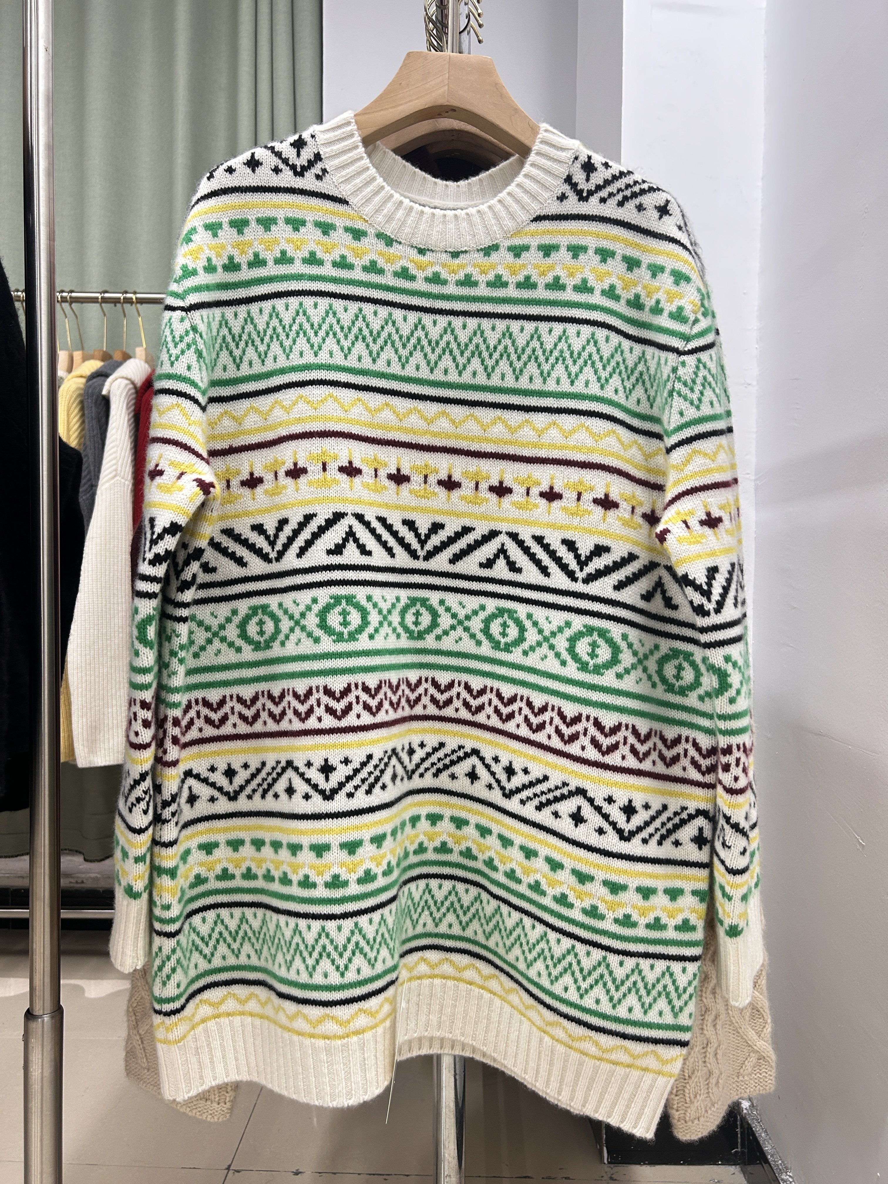 100%纯羊绒女圆领宽松针织毛衣,女装/女士精品,羊绒衫,淘宝优惠券,粉丝福利购,淘宝优惠卷