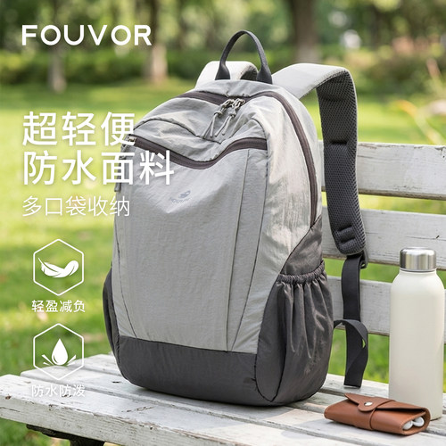Fouvor轻便防水大容量女双肩包