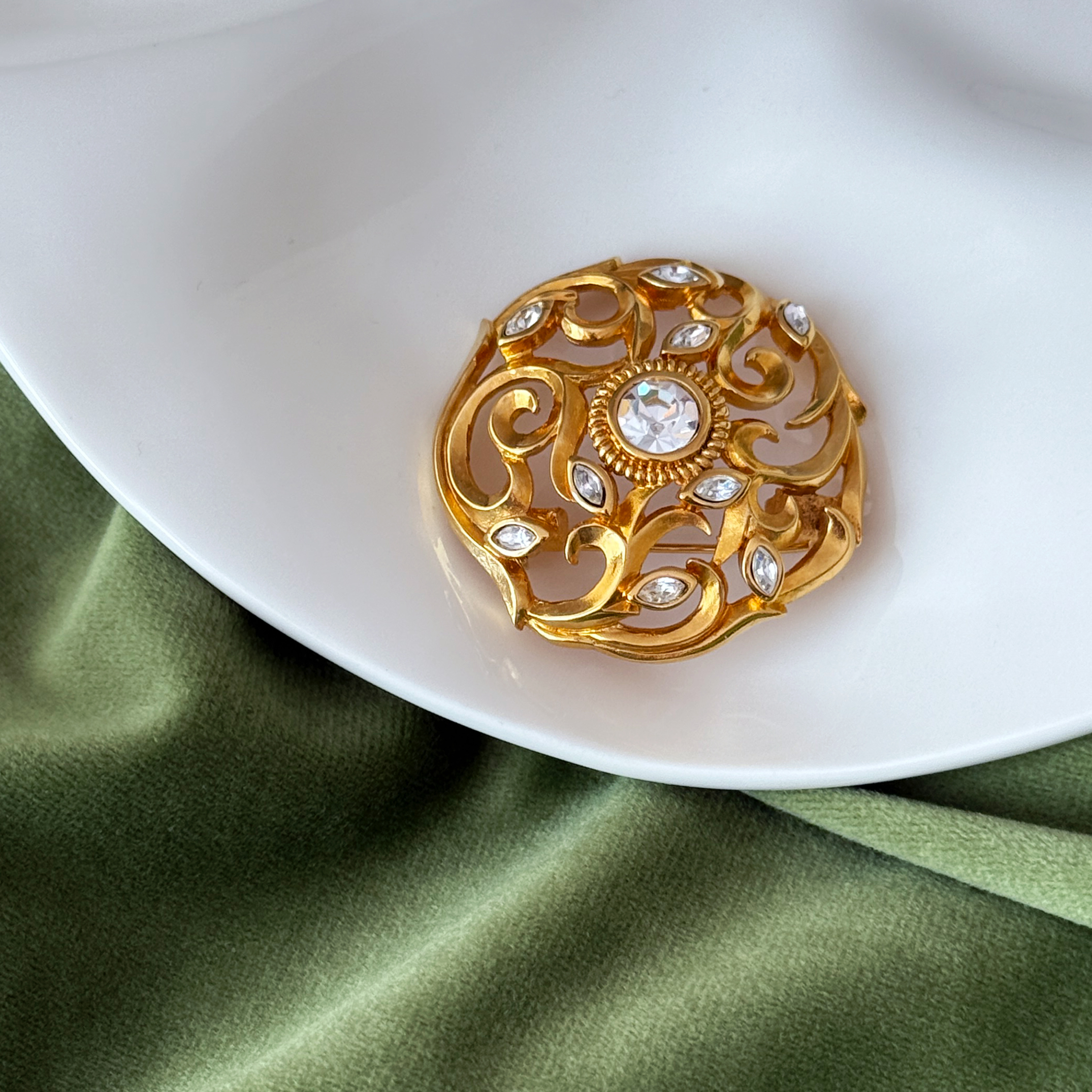 中古正品法国浪*凡精致百搭镶嵌款浓金胸针