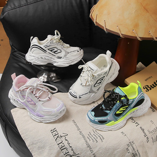 儿童网鞋透气网面女童运动鞋2026新款春款小学生跑步鞋男童鞋子潮