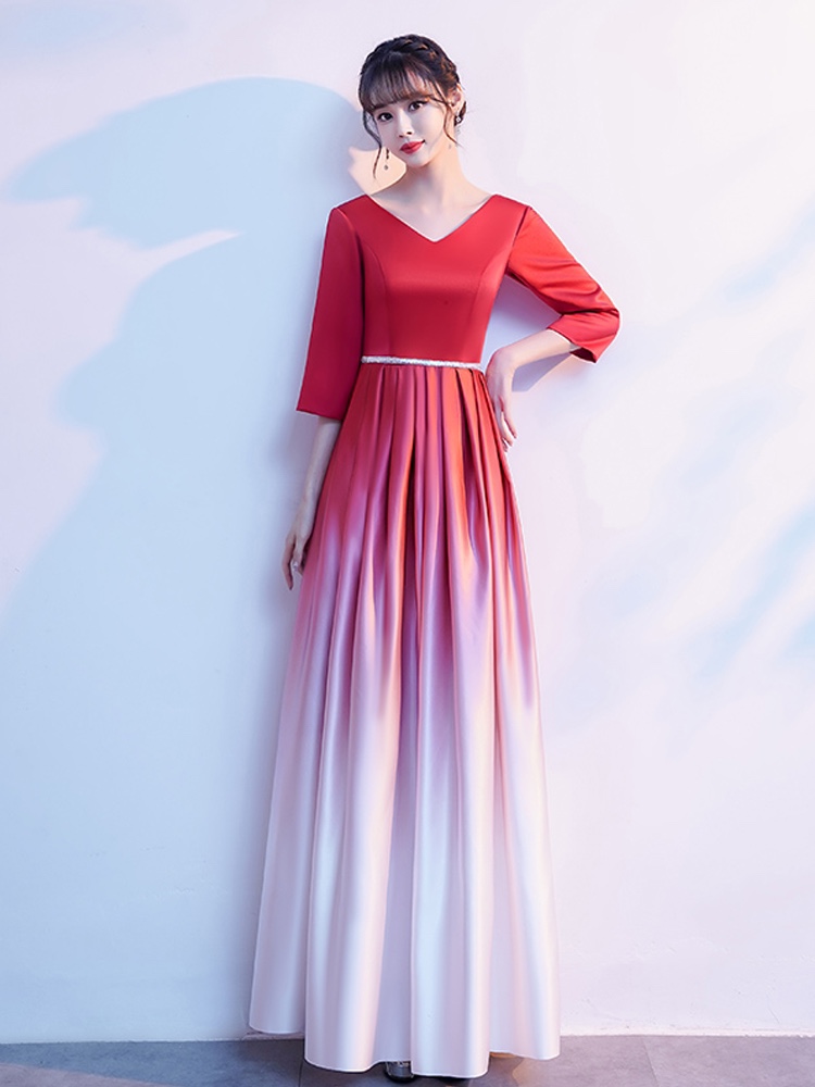 大合唱团演出服晚礼服女宴会气质长款指挥渐变缎面红歌表演显瘦