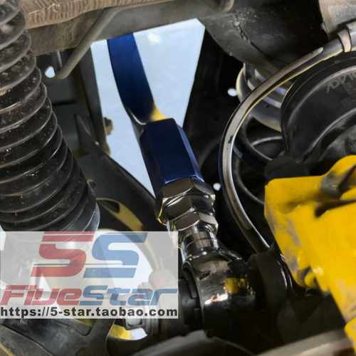 后轮外倾角可调拉杆摆臂埃尔法