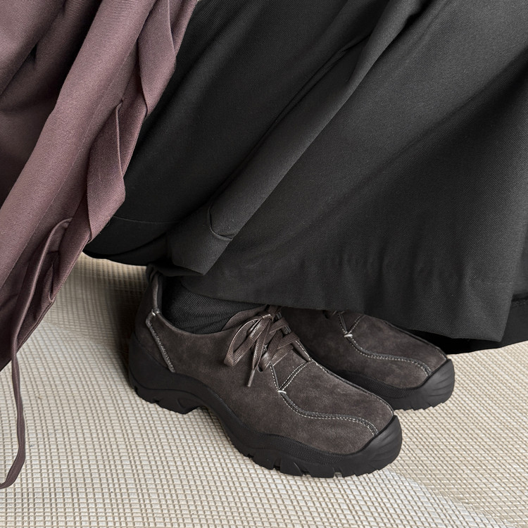 3.5cm牛反绒真皮德训松糕鞋