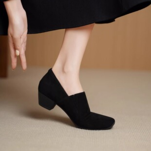 4cm磨砂真皮粗跟复古方头乐福鞋女中跟深口通勤黑色百搭懒人单鞋