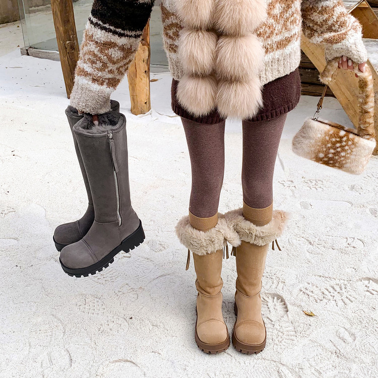 5.5cm加厚加绒高筒雪地靴