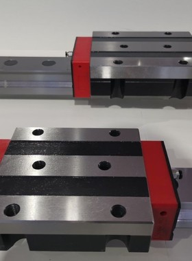 银白色镀铬滑块MRW25-C-G2-V3-R1-CH-S10-LV+2ZCV+2ASM