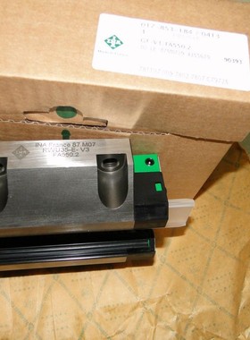 RUE25-D-HL-OE/RWU25-D-HL滚柱滑块