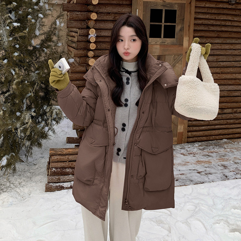 新款现货2024高品质稳定主推白鸭绒羽绒服8835P225K328,女装羽绒服,杭阁服饰