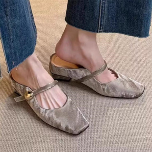 A962 拖鞋 2026春夏新隐形内增高6厘米 舒适绒面方头一字带坡跟单鞋