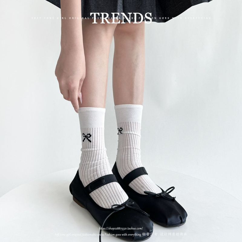 miu芭蕾风~轻薄透气中筒袜