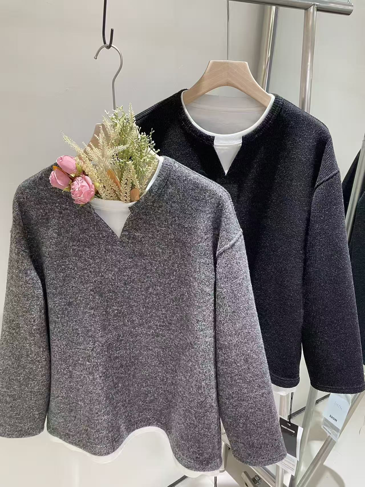 2025秋冬新款男士圆领加绒外套时尚休闲宽松针织衫假两件青年卫衣