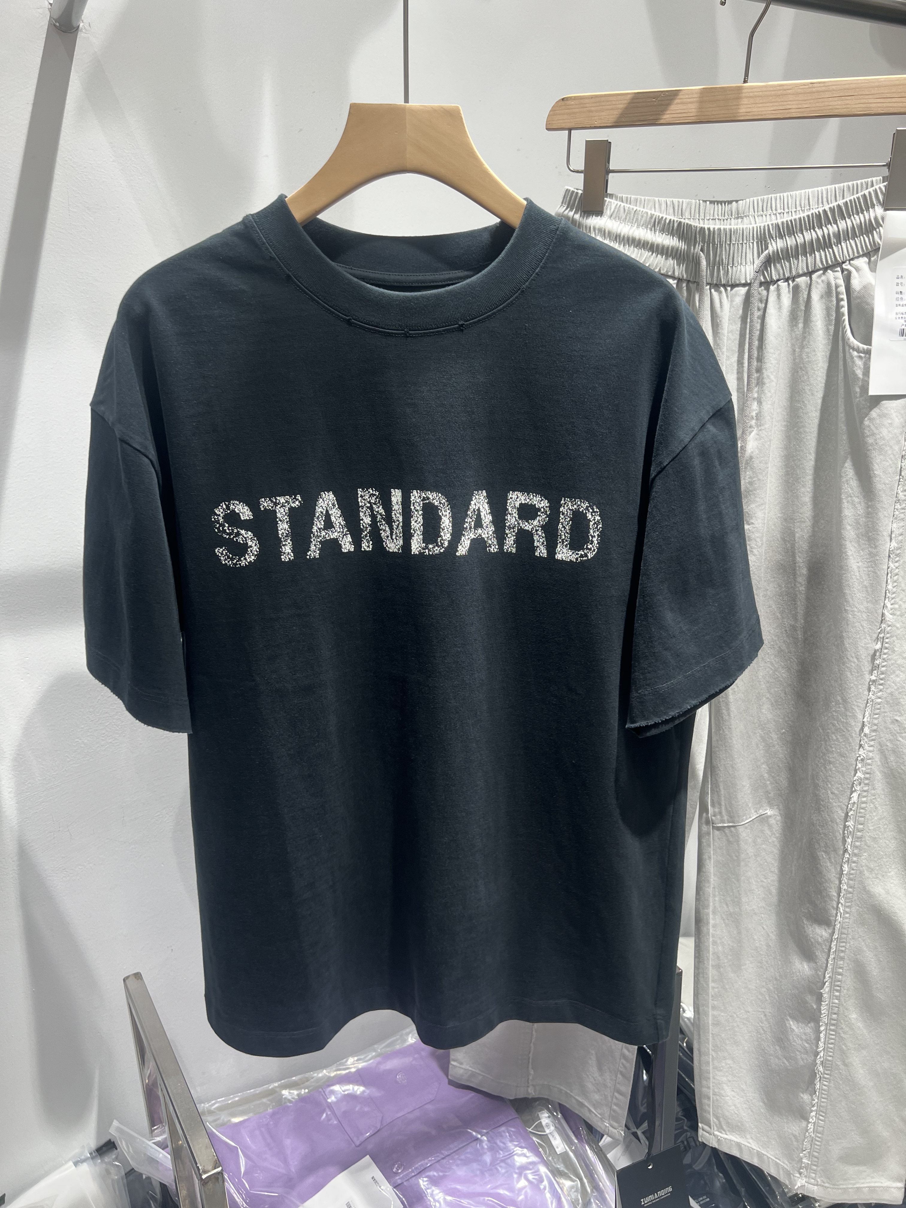 2026年夏季新款纯棉重磅简约字母宽松男式学生帅气韩版短袖T恤潮