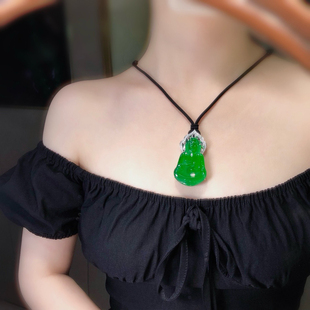 危地马拉天然翡翠｜天花板级别玻璃种近缅高危观音吊坠18k金镶