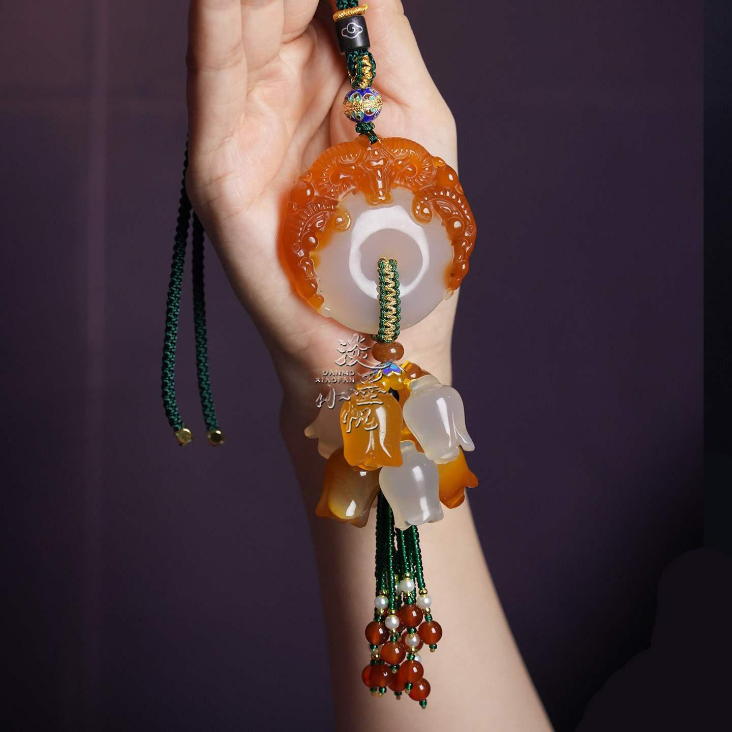 直播间特价|粉丝福利|一物一图|俏色玛瑙红三羊开泰小鹿麒麟福牌,个性定制/设计服务/DIY,其它饰品定制,淘宝优惠券,粉丝福利购,淘宝优惠卷