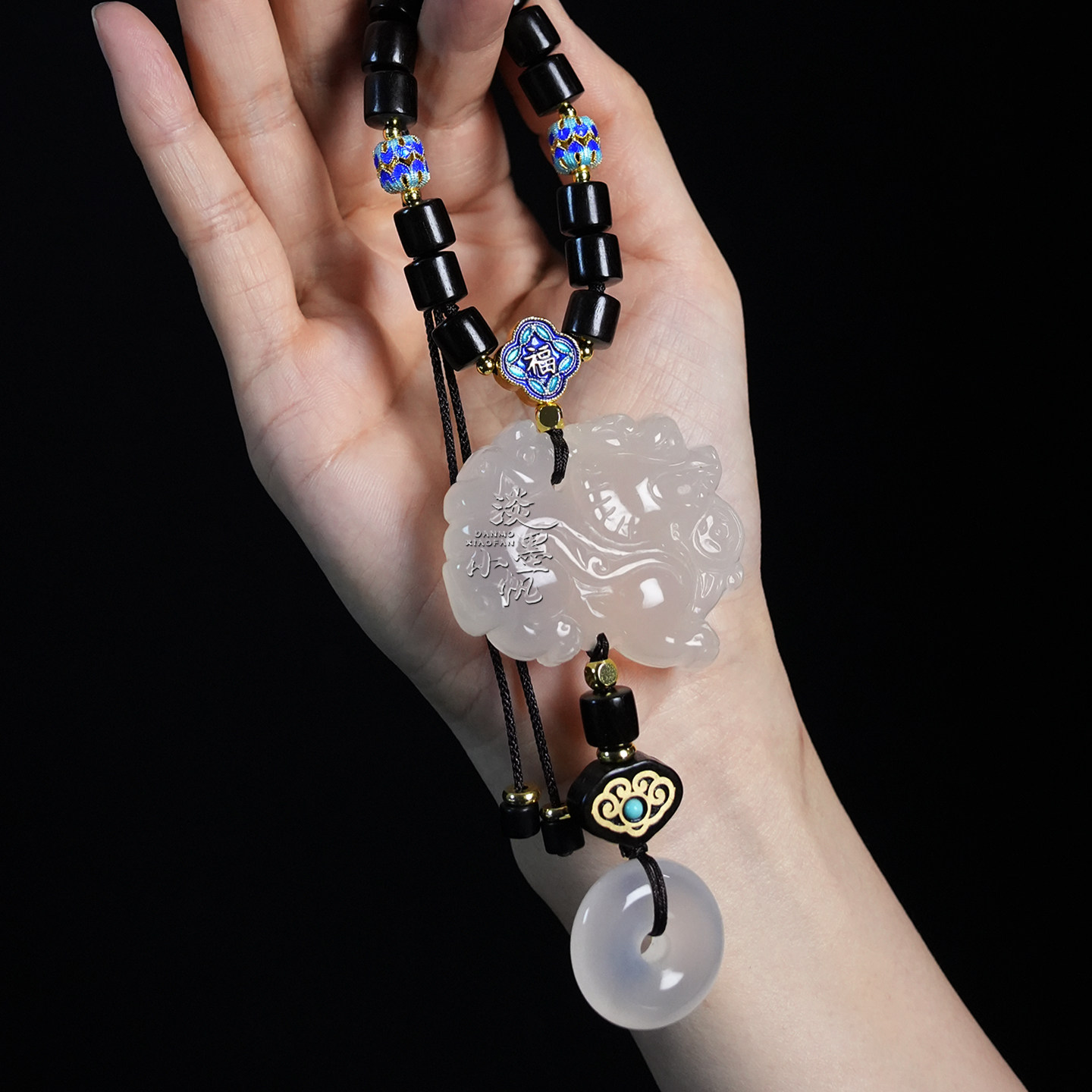 檀木佛珠汽车挂件高档保平安玉石麒麟车内吊饰挂饰品短2026新款