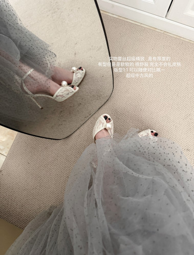 新款法式j*c中古风珍珠鱼嘴凉鞋