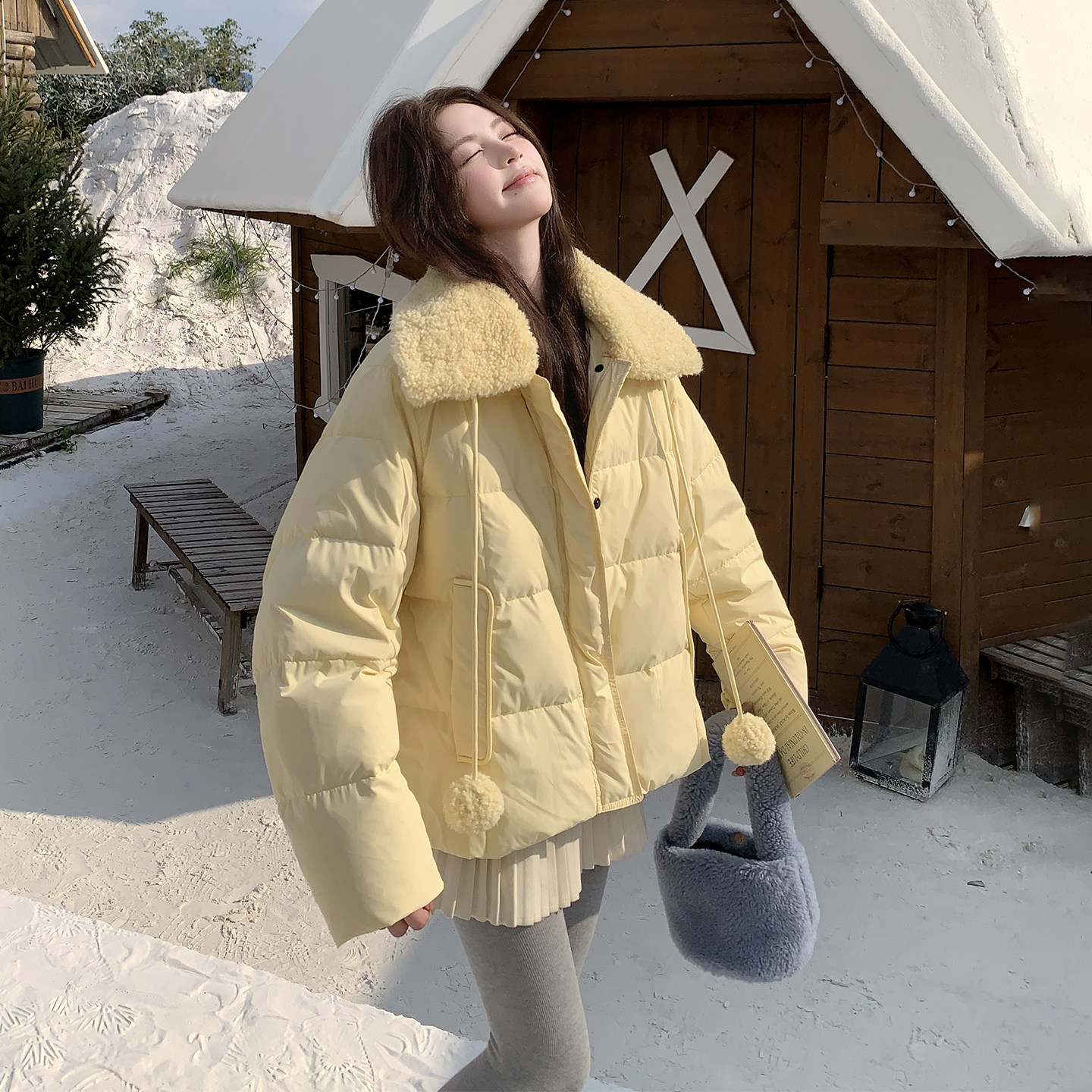 黄色毛领超火90绒羽绒服女2025冬季新款设计感小众爆款高级感外套