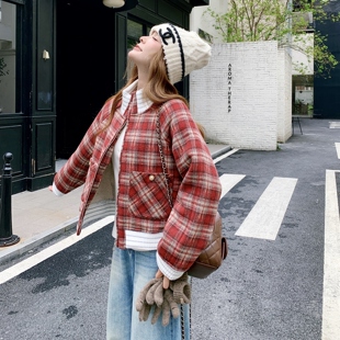 红色格纹皮毛一体羊羔毛外套女2025冬季新款复古加厚保暖短款夹克