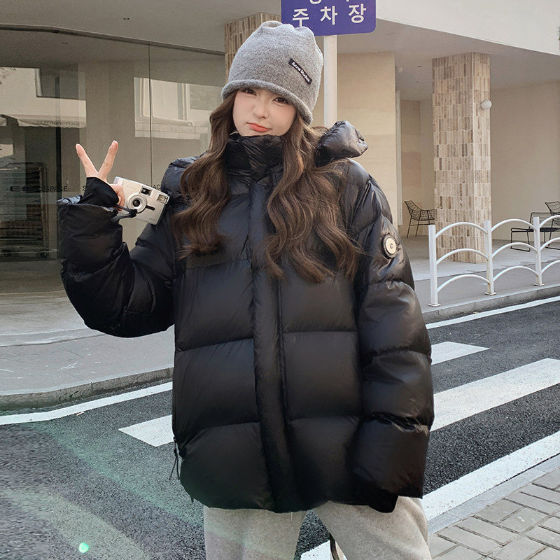 黑色白鹅绒羽绒服外套女2025年冬季新款短款小个子加厚连帽面包服