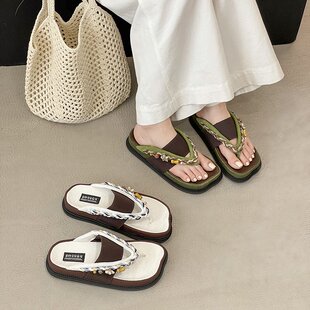 2026新款度假人字拖女夏季百搭夹趾拖鞋外穿休闲平底凉拖夹脚拖鞋