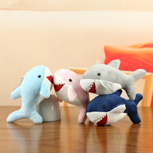 可爱小鲨鱼毛绒玩具公仔创意彩色鲨鱼玩偶女生背包挂件钥匙扣礼物