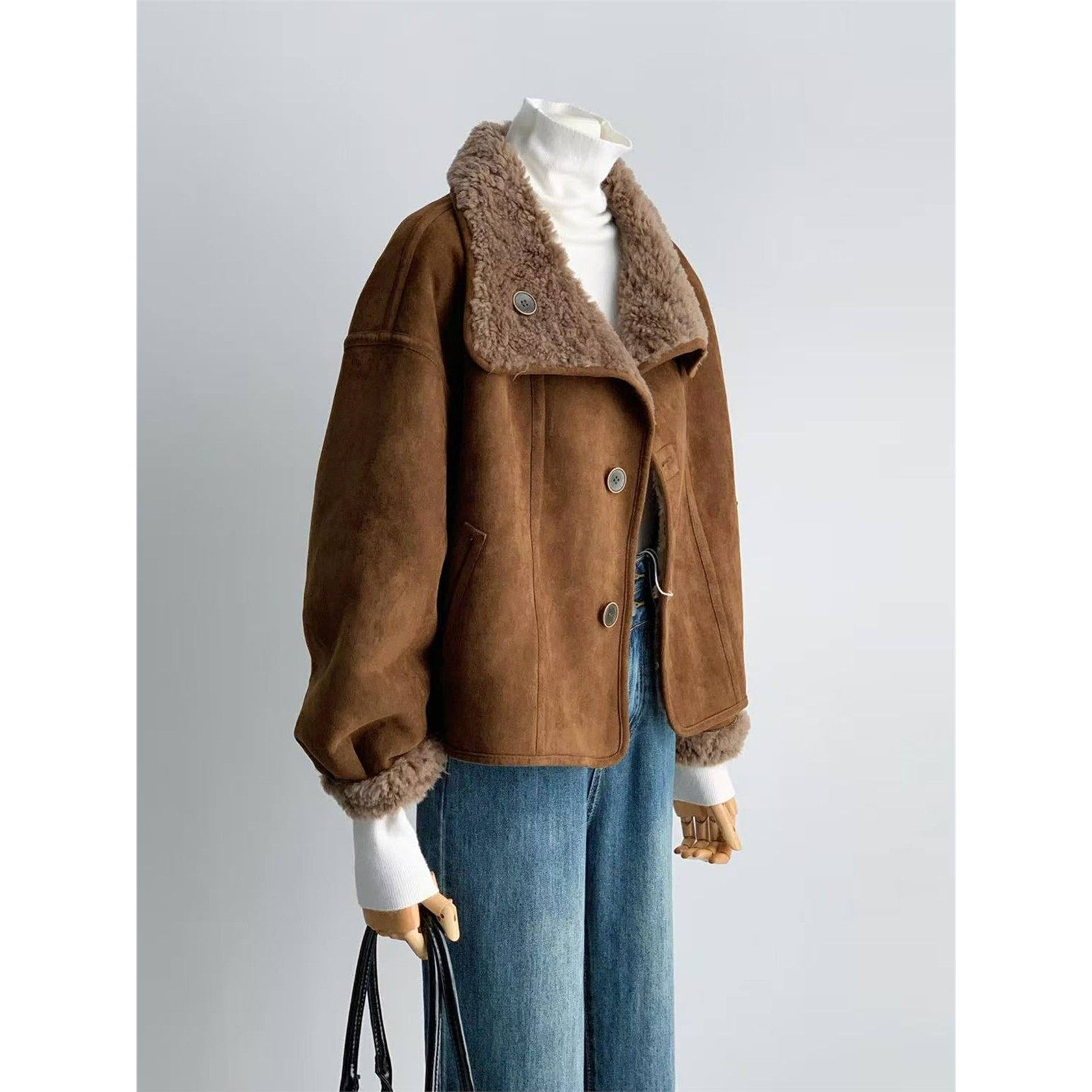 棕色小香风短款麂皮外套女2025冬季新款高级感皮毛一体两面穿夹克