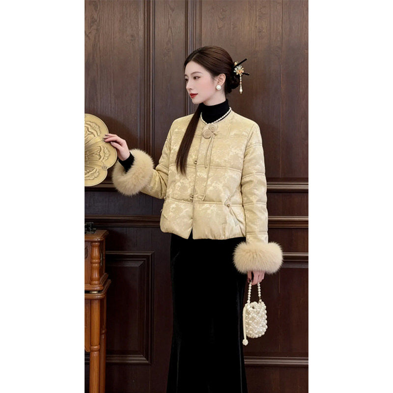 新中式轻国风洋气别致漂亮棉袄棉服女款2025冬季新款加厚显瘦外套