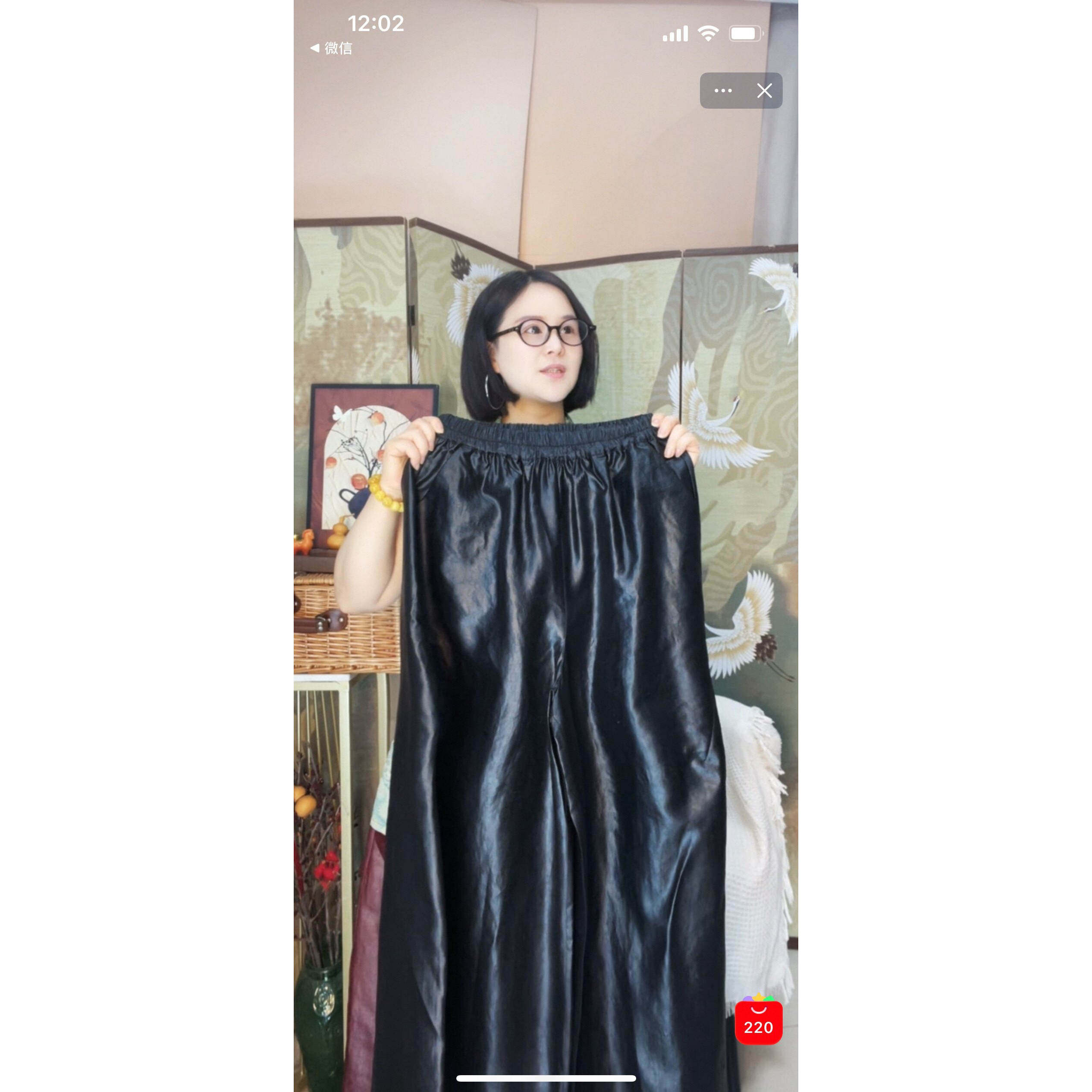 【大美红遍天】”黑色钢板料素平缎-香云纱“太太裤！休闲裤！
