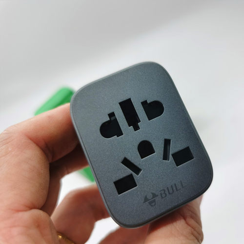 开关插座转换器公牛全球通