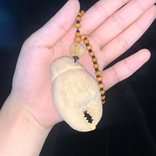 实心龙血竹雕刻手把件手里有钳招财有钱把玩盘玩摆件文玩送礼蟹钳