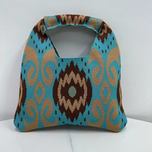 新款伴手礼花纹布包女大容量艾德莱斯花纹针织手提袋特色花纹小包