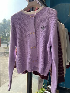 2025春季新款立领假两件木耳边刺绣上衣女设计感保暖针织毛衣