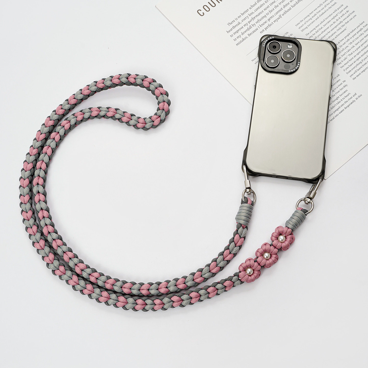 新款编织珍珠花朵手机挂绳ins风女款斜挎时尚创意个性防摔手机绳