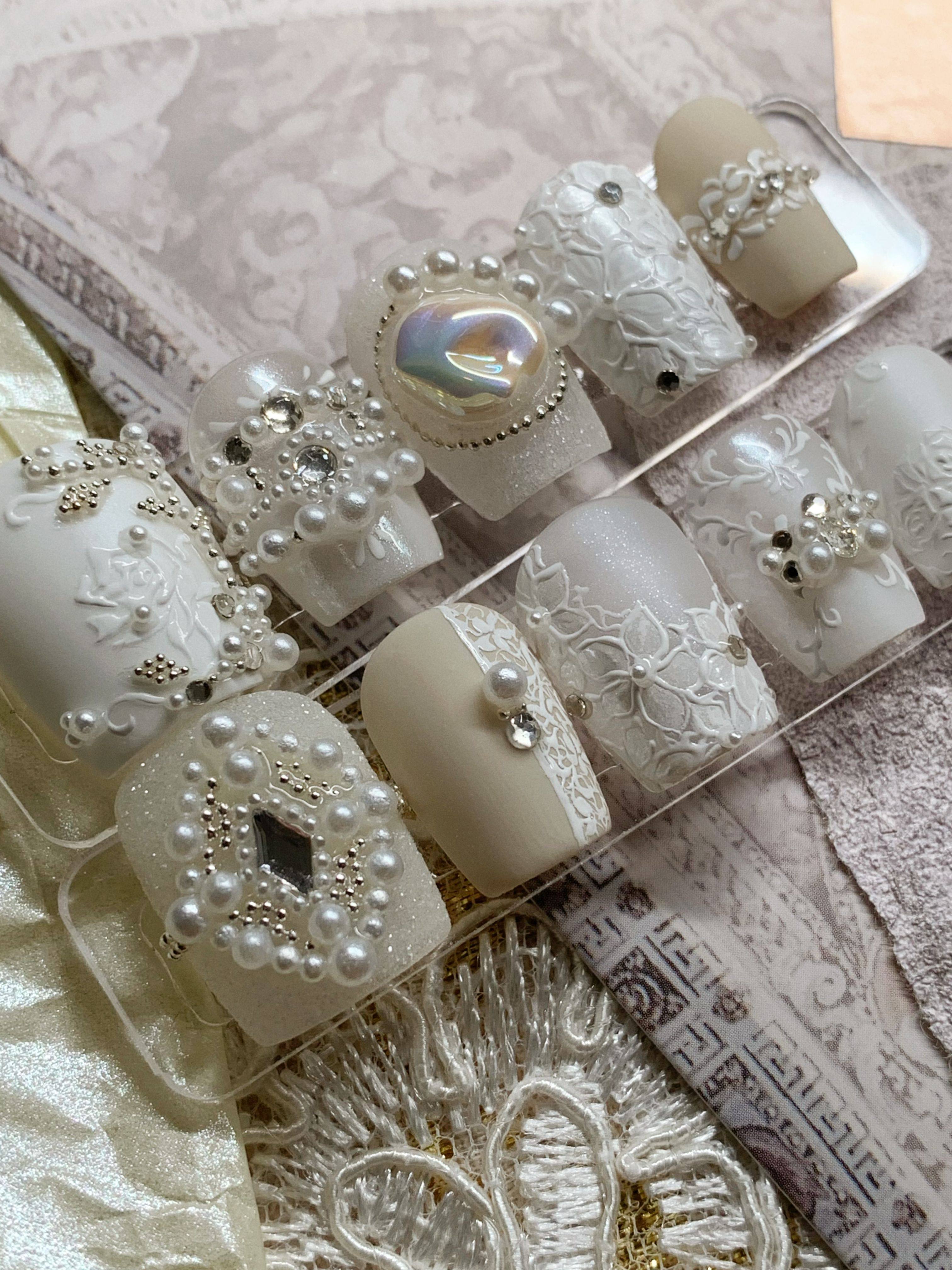 【你是最后的玫瑰】巴洛克珍珠婚甲穿戴甲手绘玫瑰砂糖碎钻美甲