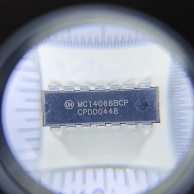 MC14066BCP 逻辑信号开关芯片 DIP-14 安森美