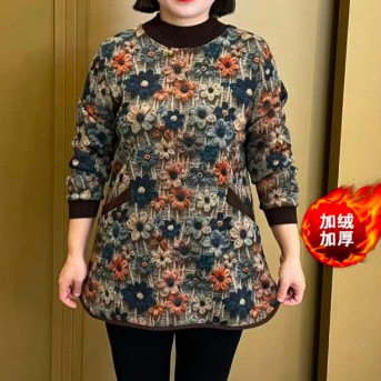 秋冬新款妈妈加绒加厚宽松显瘦碎花中长款保暖打底衫上衣