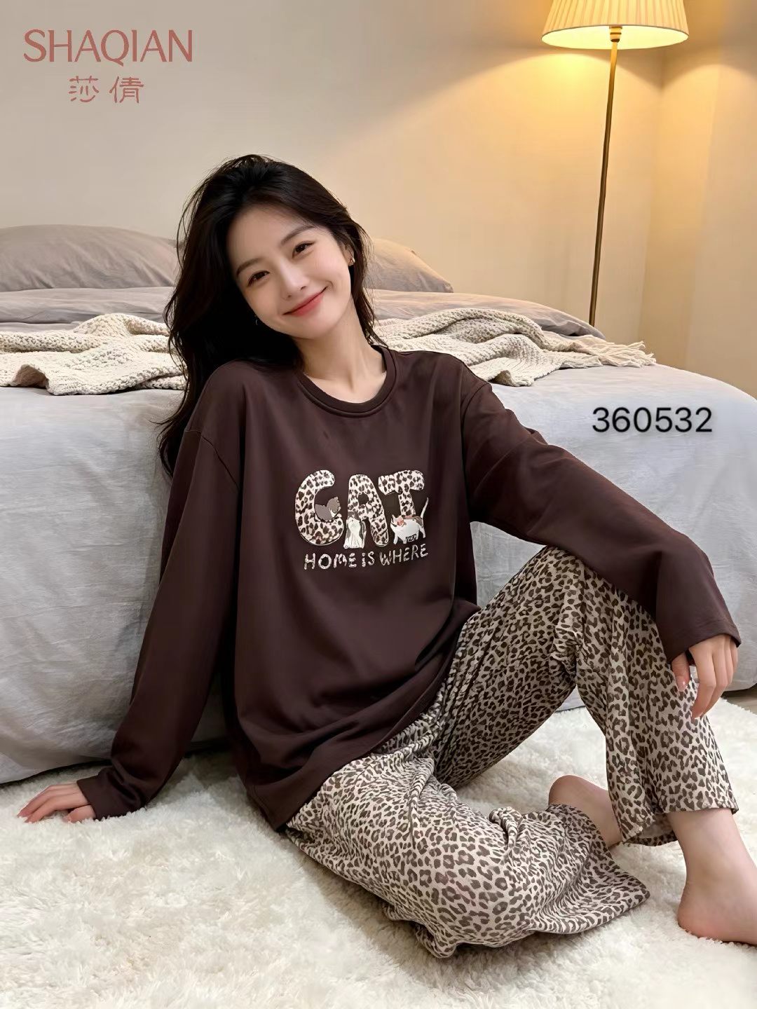 莎倩春秋冬女款棉莫圆领套头带胸垫长袖休闲家居服睡衣360532